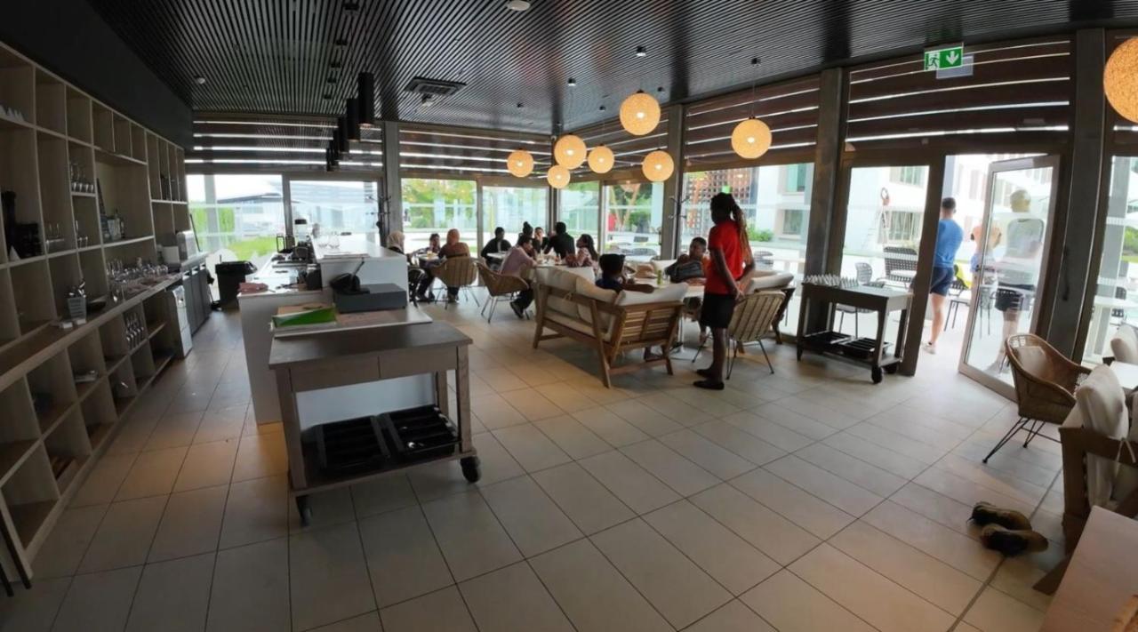Ibis Styles Mayotte Aeroport Pamandzi Exteriér fotografie